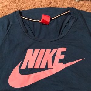 Nike tank top
